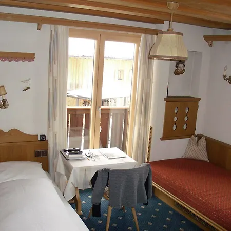 Hotel Stuelzis 3*