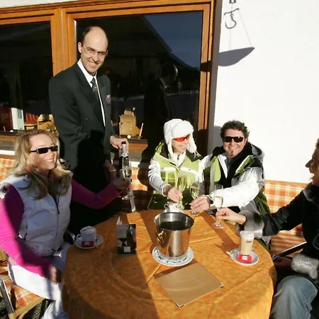 Hotel Stuelzis 3*