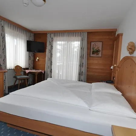 Stuelzis Hotel 3*